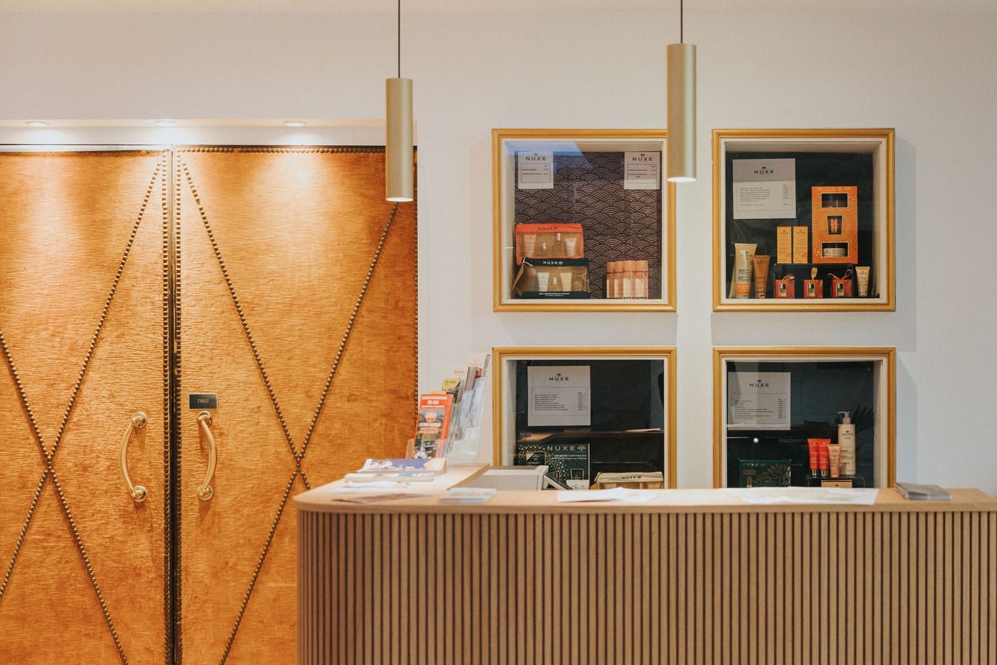 Grand Tonic Hotel Biarritz-France-BIARRITZ-Lobby-10