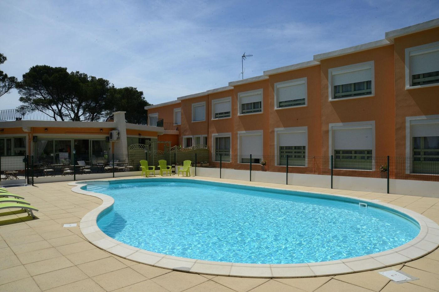 Les Rocailles - France - MONTAGNAC - Sports and Entertainment - 1