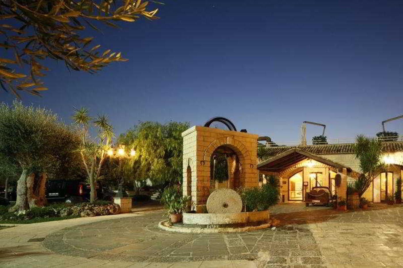 Una Hotel Regina-Italy-NOICATTARO-General view-1