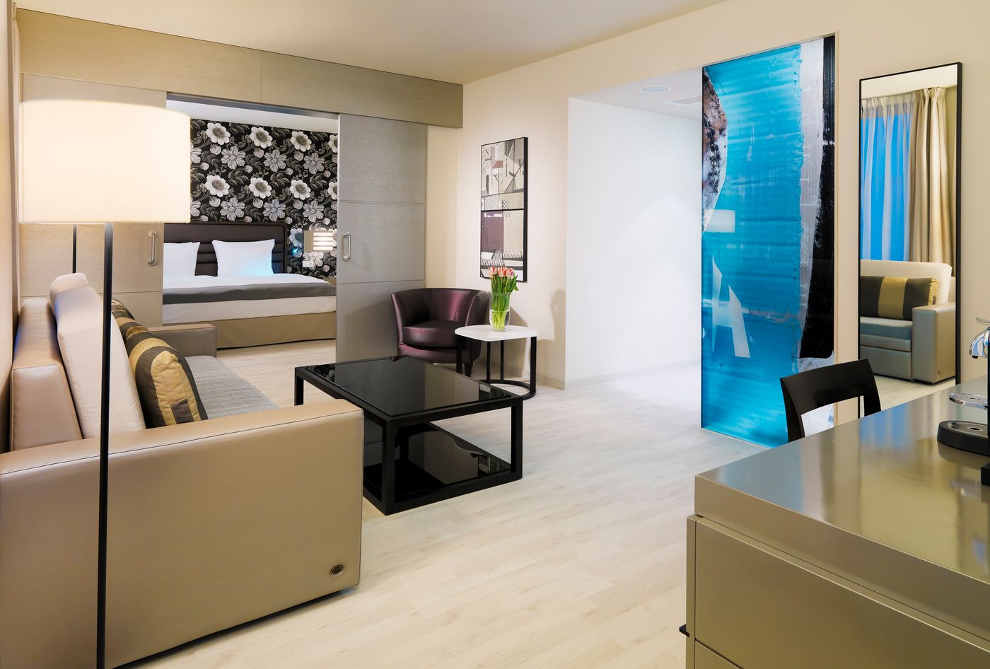 H10-Berlin-Ku-damm-Room-9