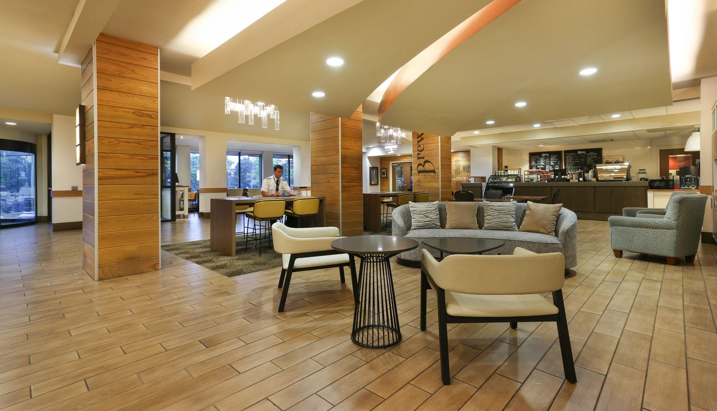 Holiday Inn Nashville-Vanderbilt (Dwtn)-United States-Nashville-General view-8