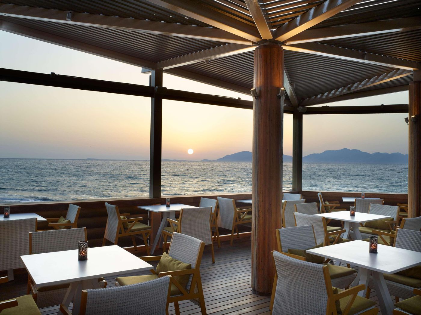 Neptune-Hotels---Resort--Convention-Centre---Spa-Bar-98