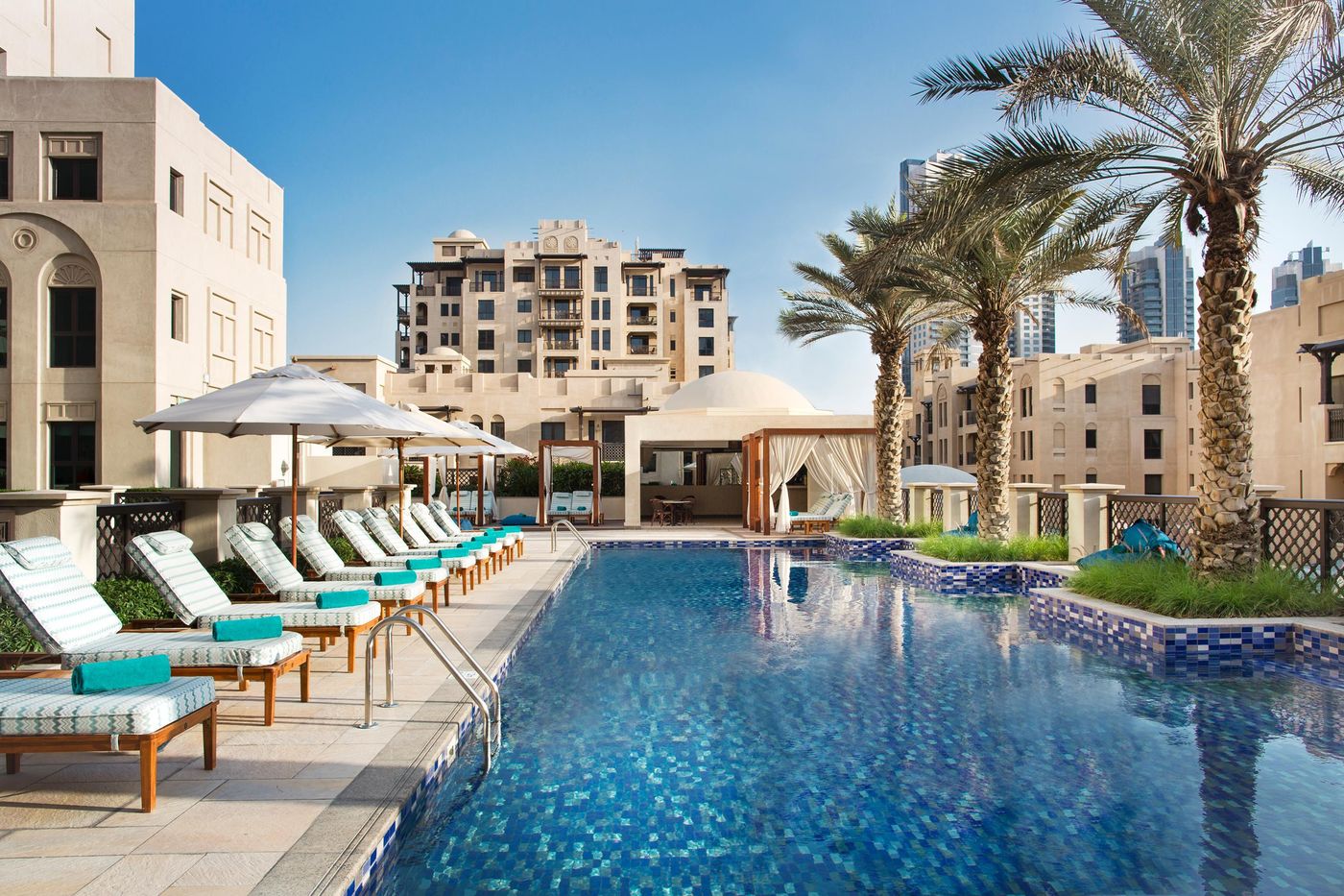 Manzil-Downtown-Pool-1