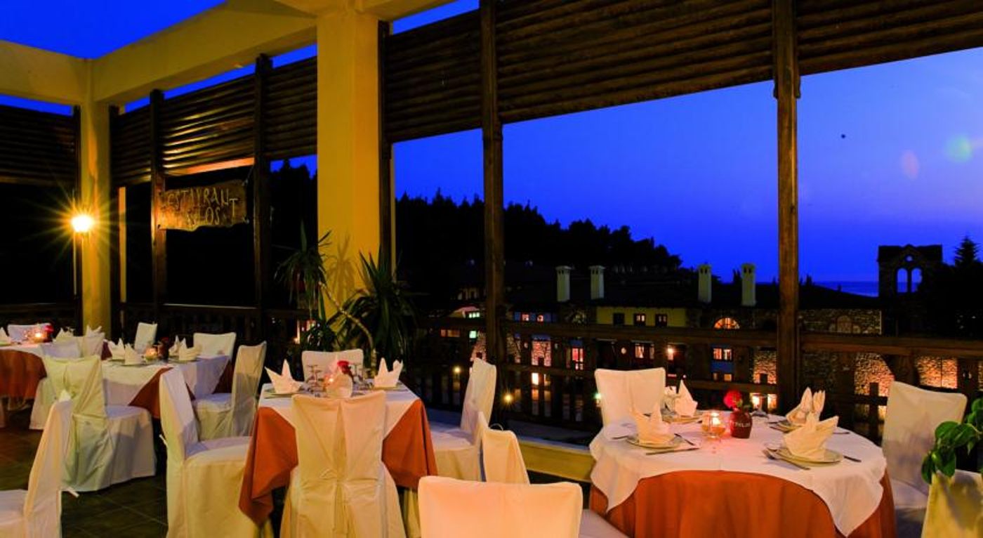 Simantro Beach Hotel