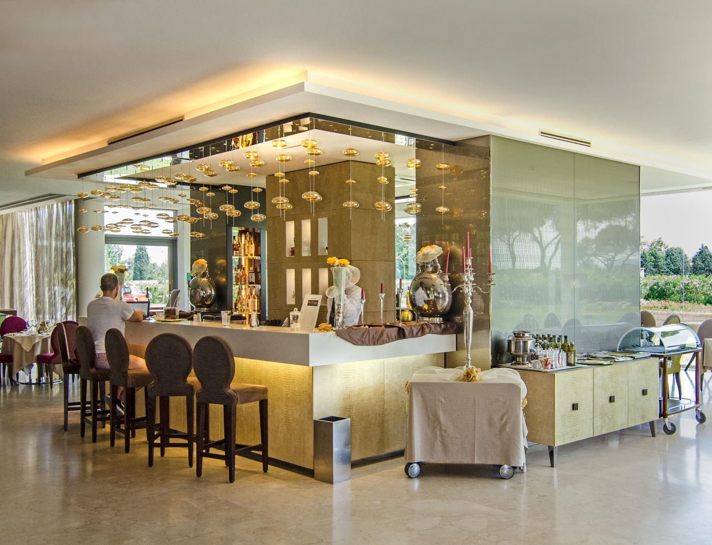 Allegroitalia-Pisa-Tower-Plaza-Bar-5