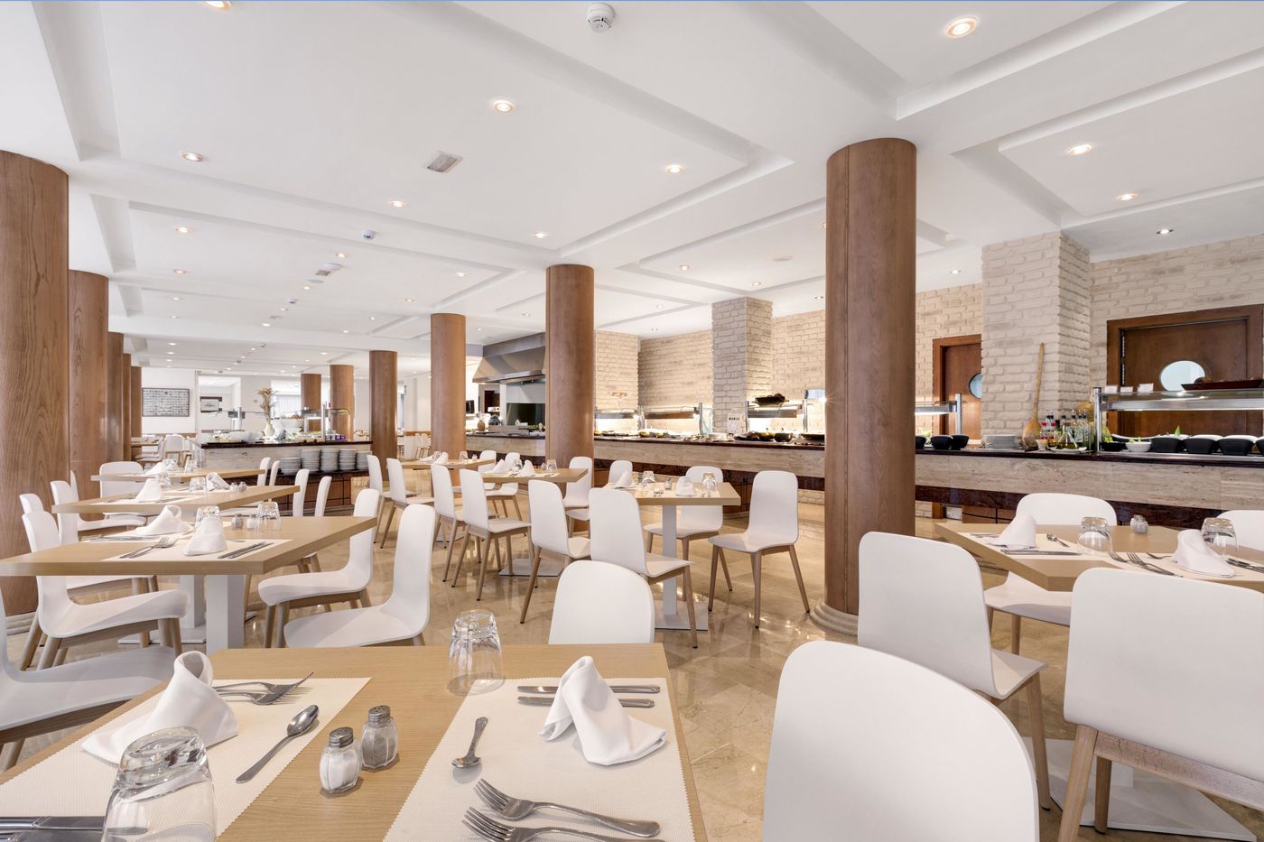 17.02.26 THB Gran Playa