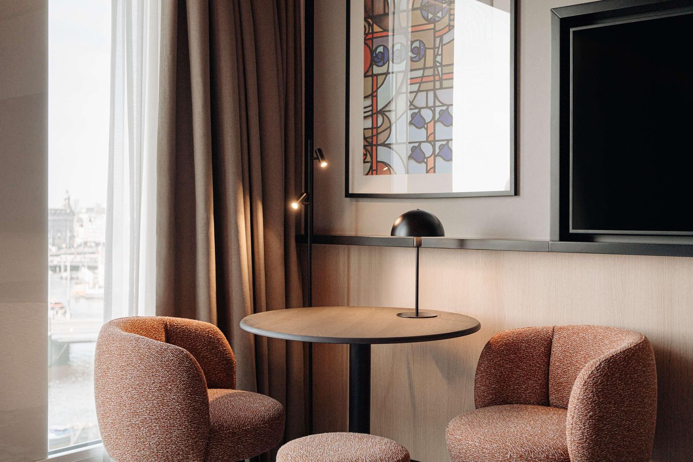 DoubleTree-by-Hilton-Amsterdam-Centraal-Station-Room-68