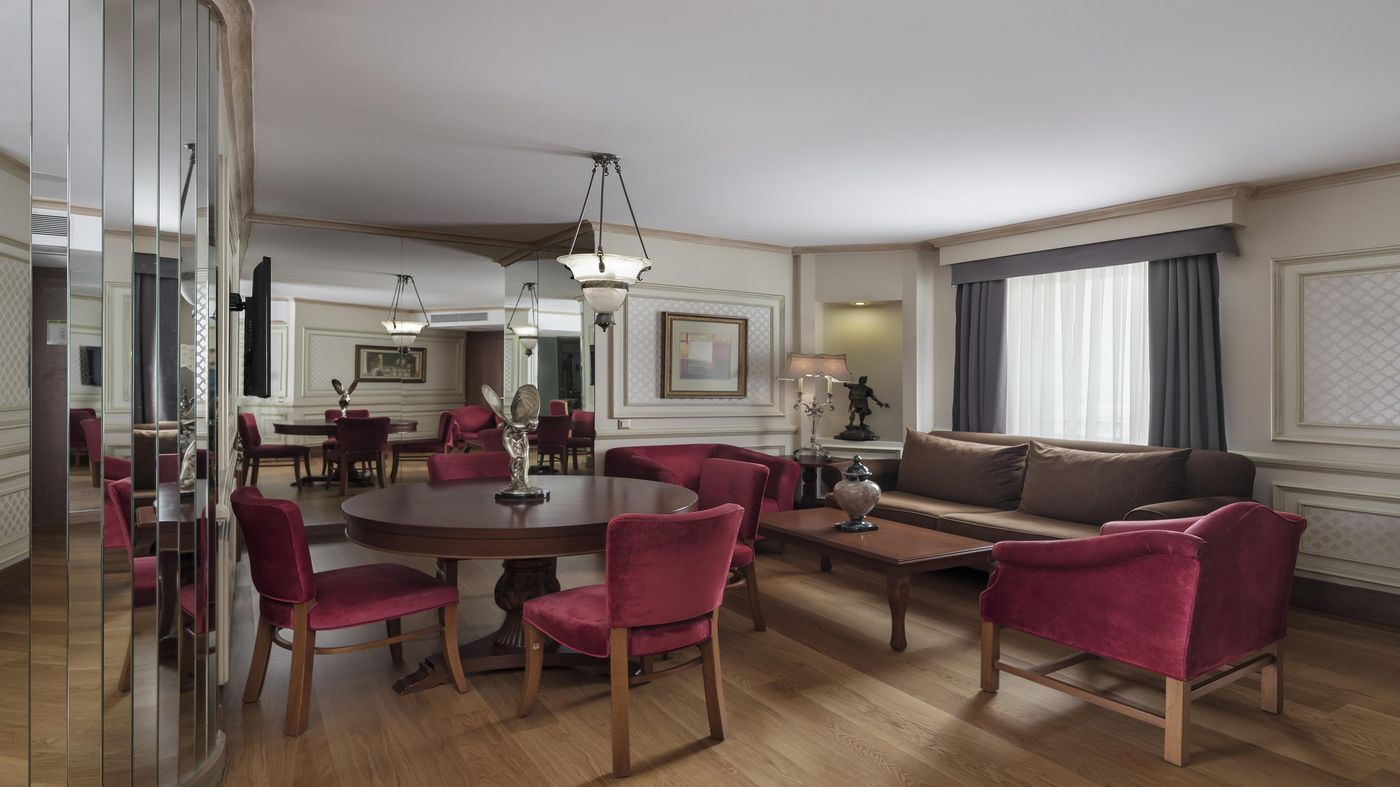 Holiday-Inn-Istanbul-Old-City-Room-30