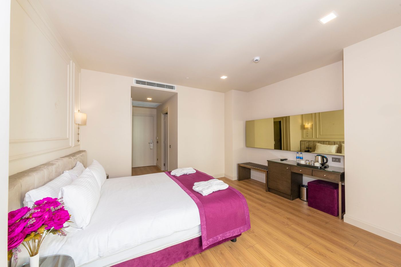 The-Beyaz-Saray-Hotel-Room-25