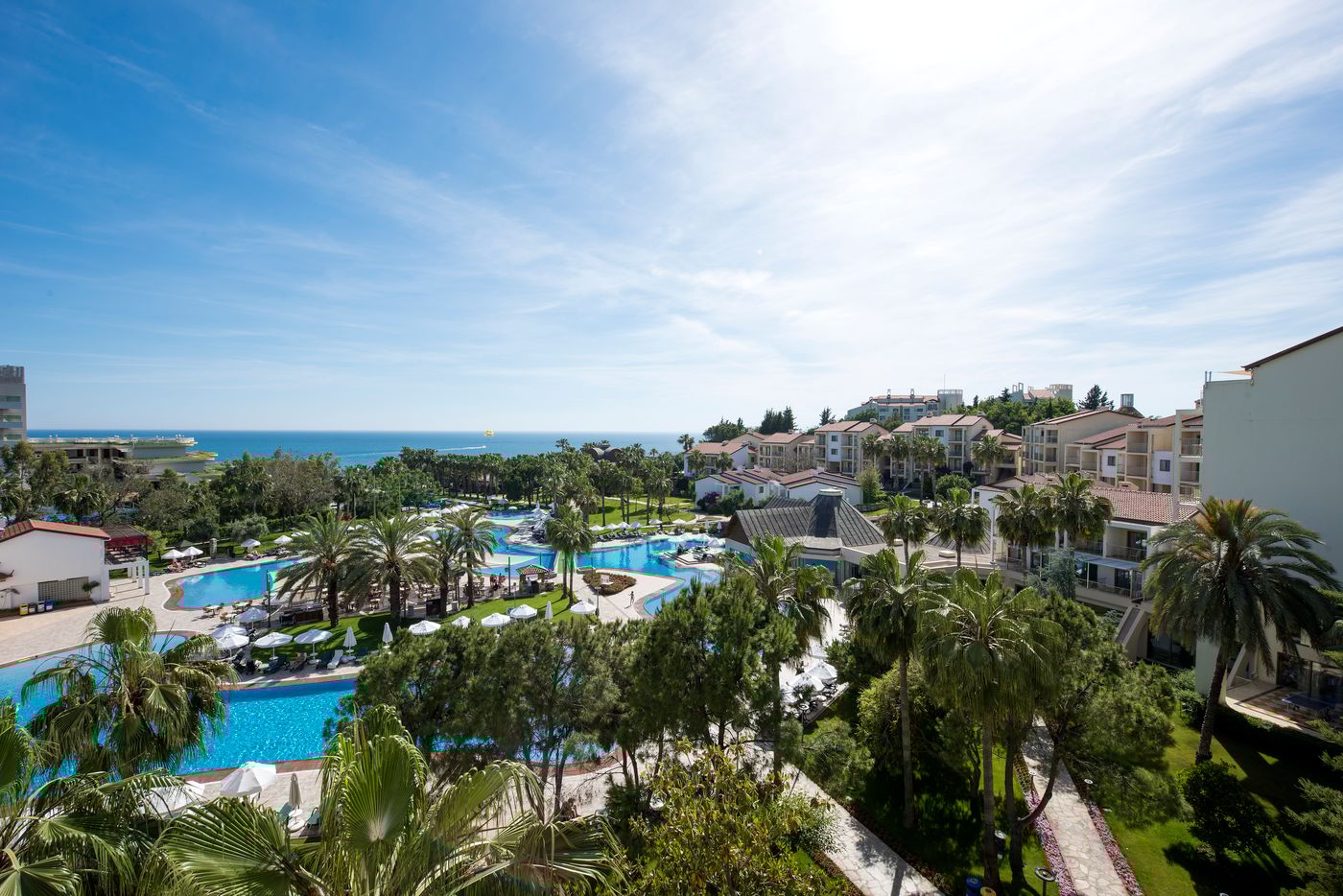 Arum Barut Collection