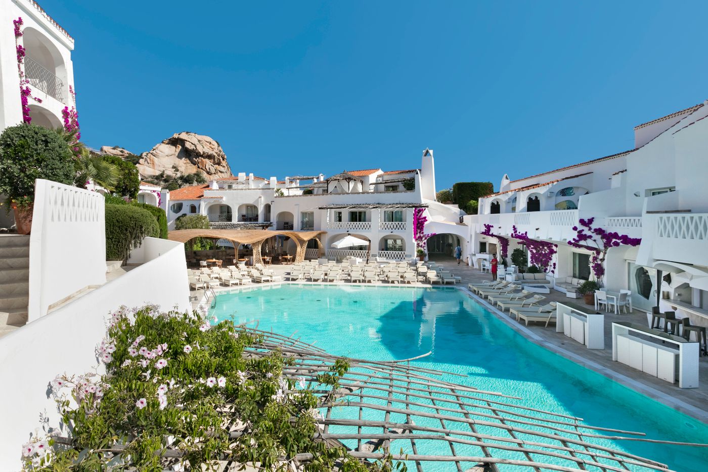 Grand-Hotel-Poltu-Quatu-Pool-3