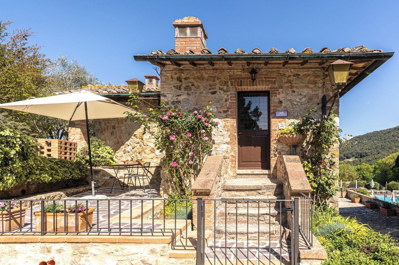 Borgo-Il-Poggiaccio-General-view-82