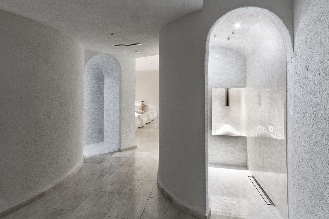 Grand-Hotel-Cannigione-Sports-and-Entertainment-45