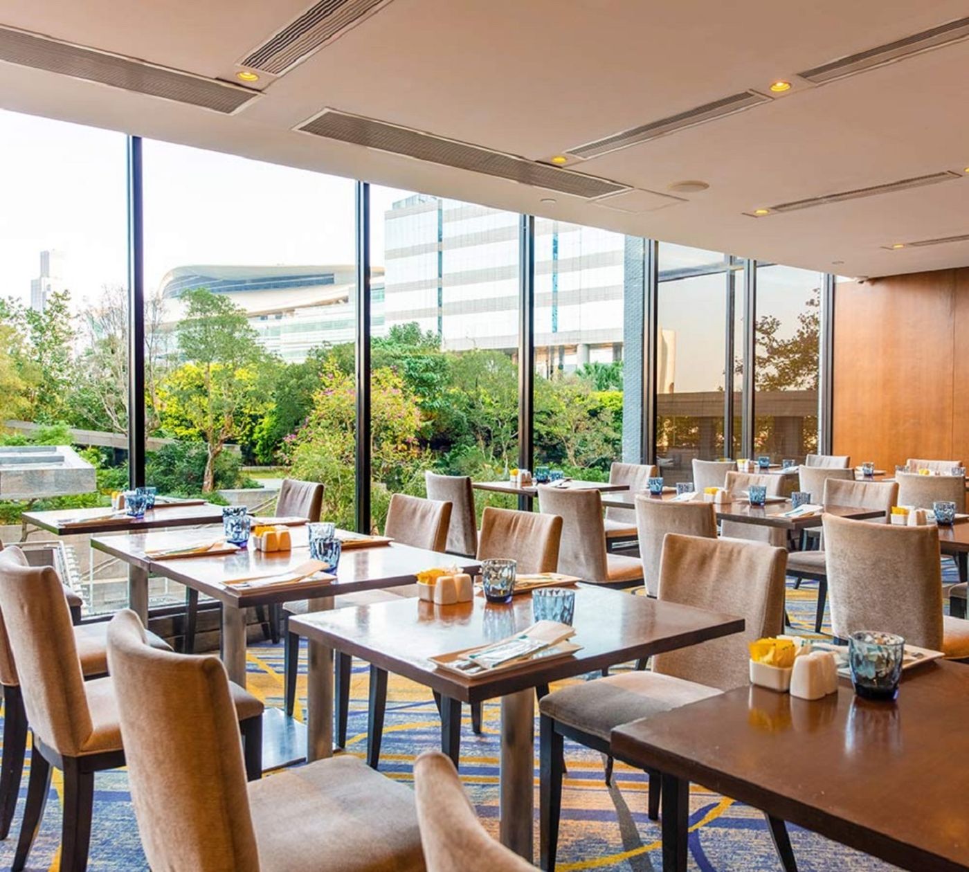 The-Harbourview-Hong-Kong-Restaurant-23