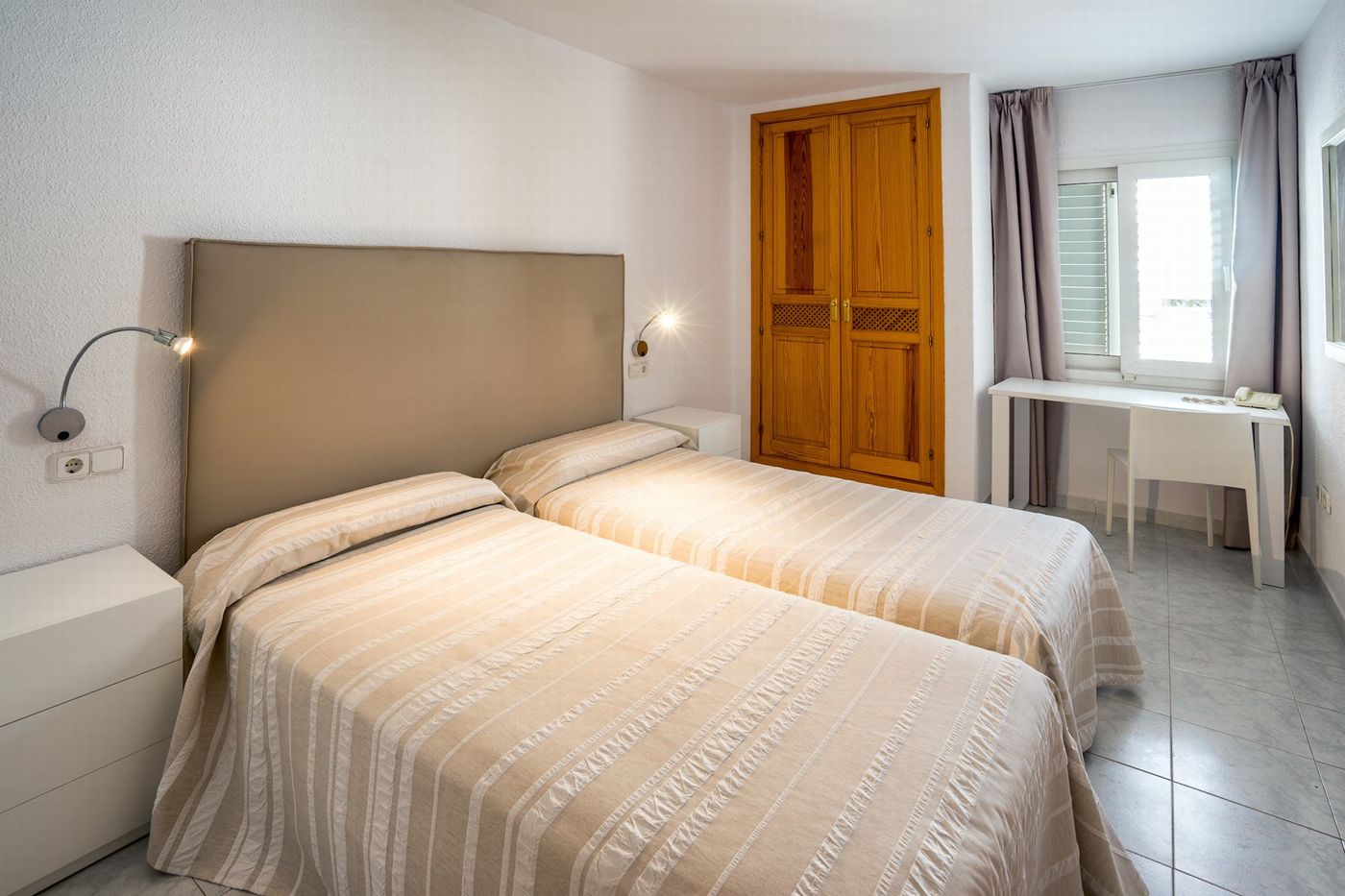 Duquesa-Playa-Room-16