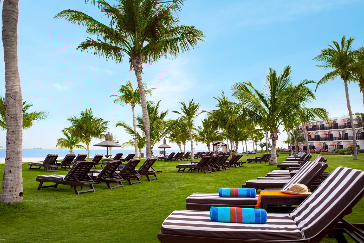 JA-Palm-Tree-Court-General-view-9