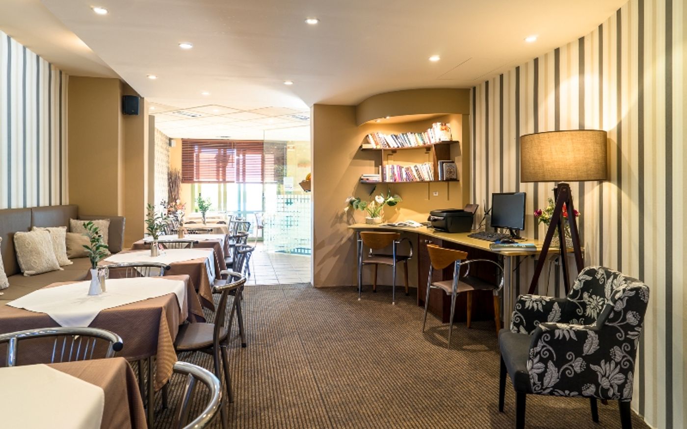 Tourist Hotel - Kefalonia