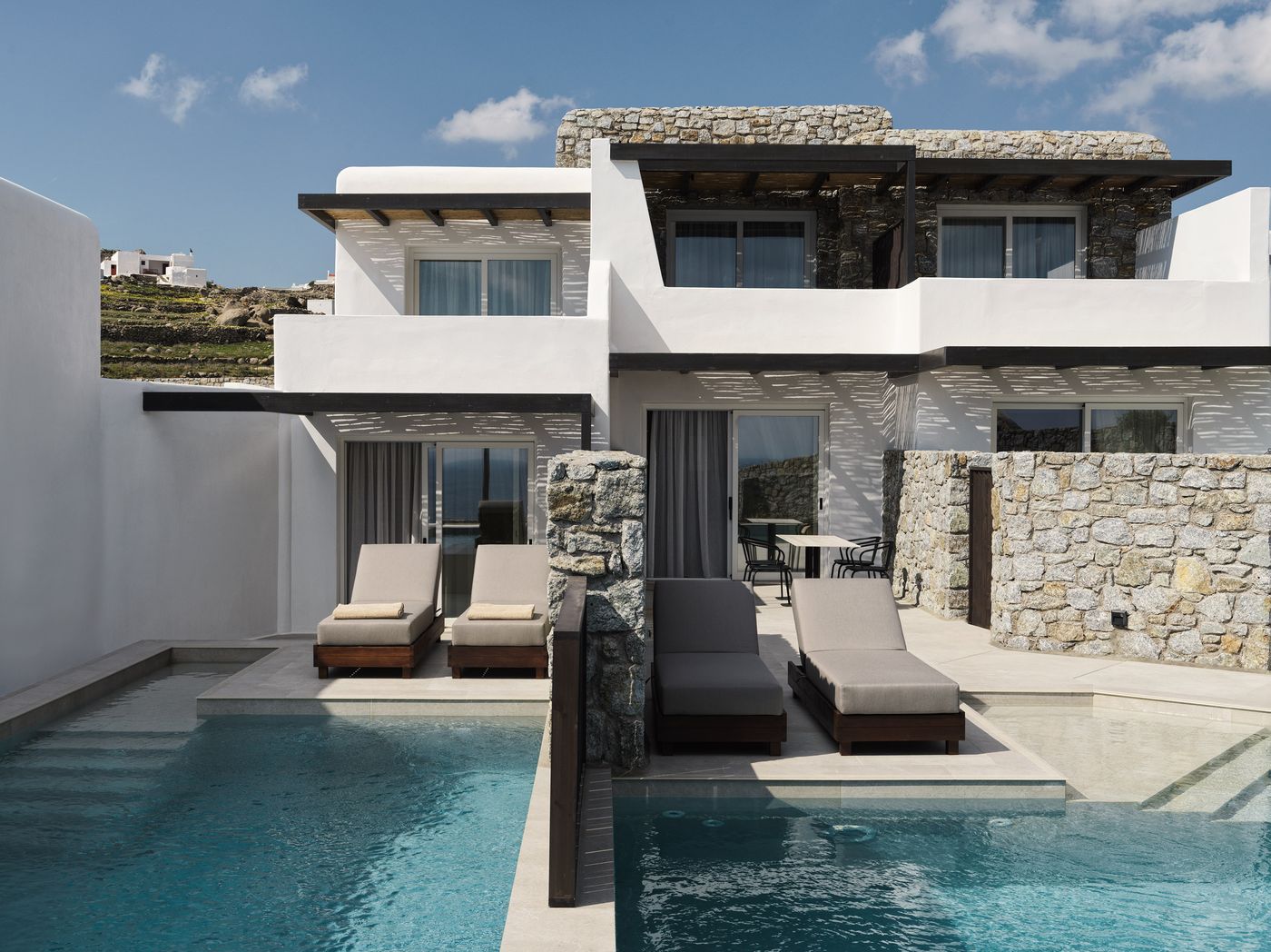 Ezio-Bo-Luxury-Living-Room-1