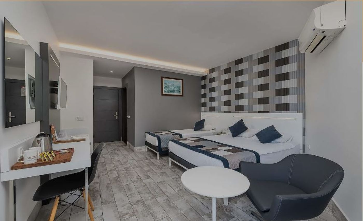 White-City-Beach-Hotel-Room-30