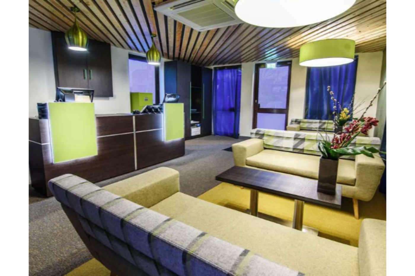 Campanile Liverpool-United Kingdom-LIVERPOOL-Lobby-7