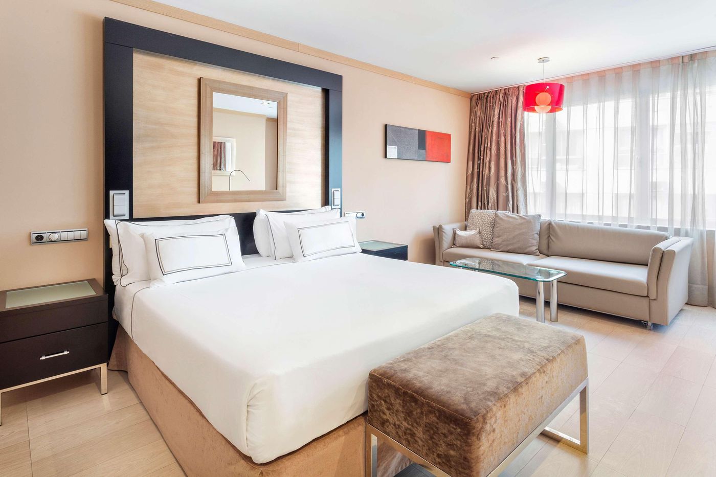 Melia-Madrid-Princesa-Room-37