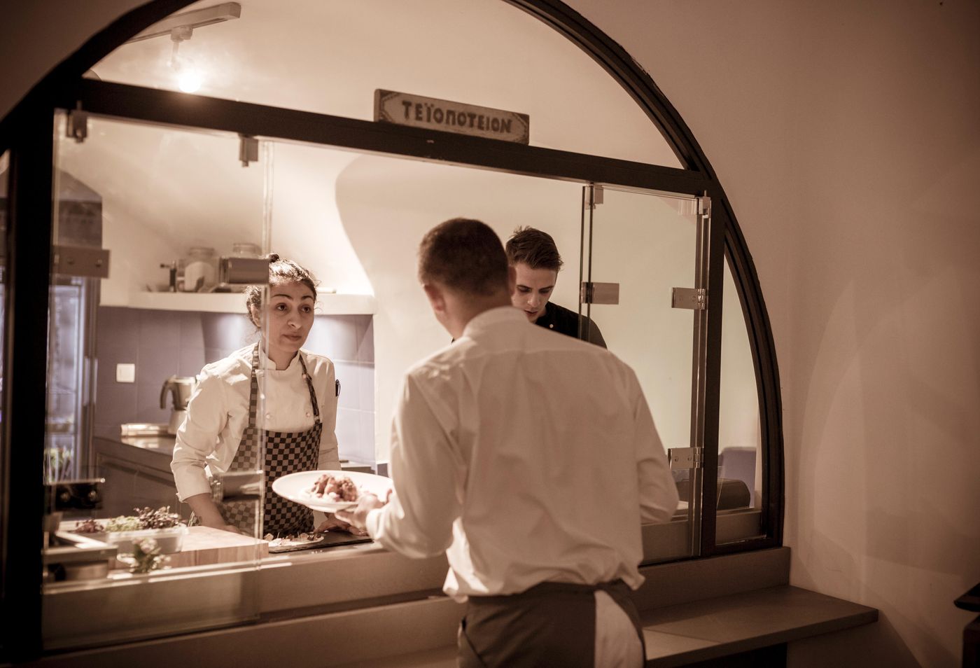 Chromata-Apartments---Adults-Only-Restaurant-37