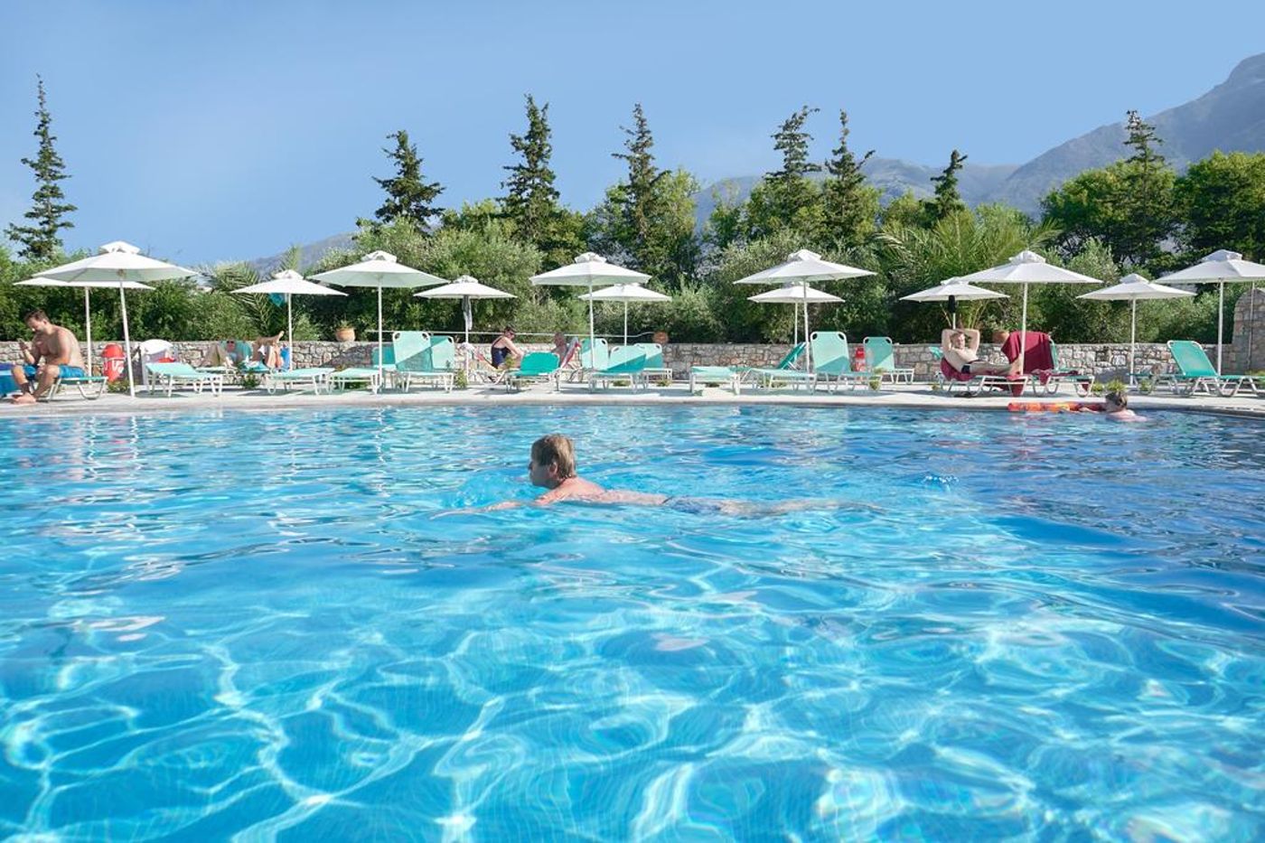 Vardis Olive Garden Hotel