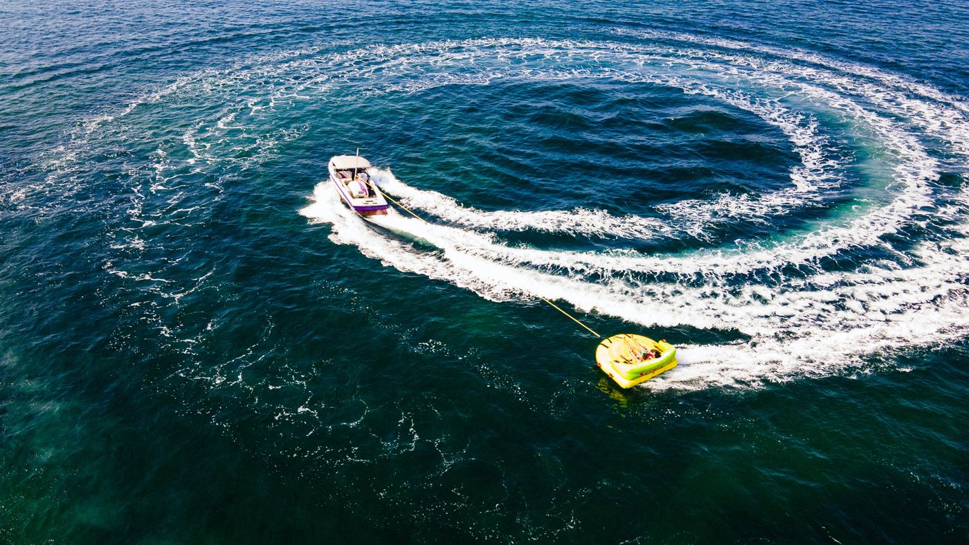 Divani-Escape-Sports-and-Entertainment-25