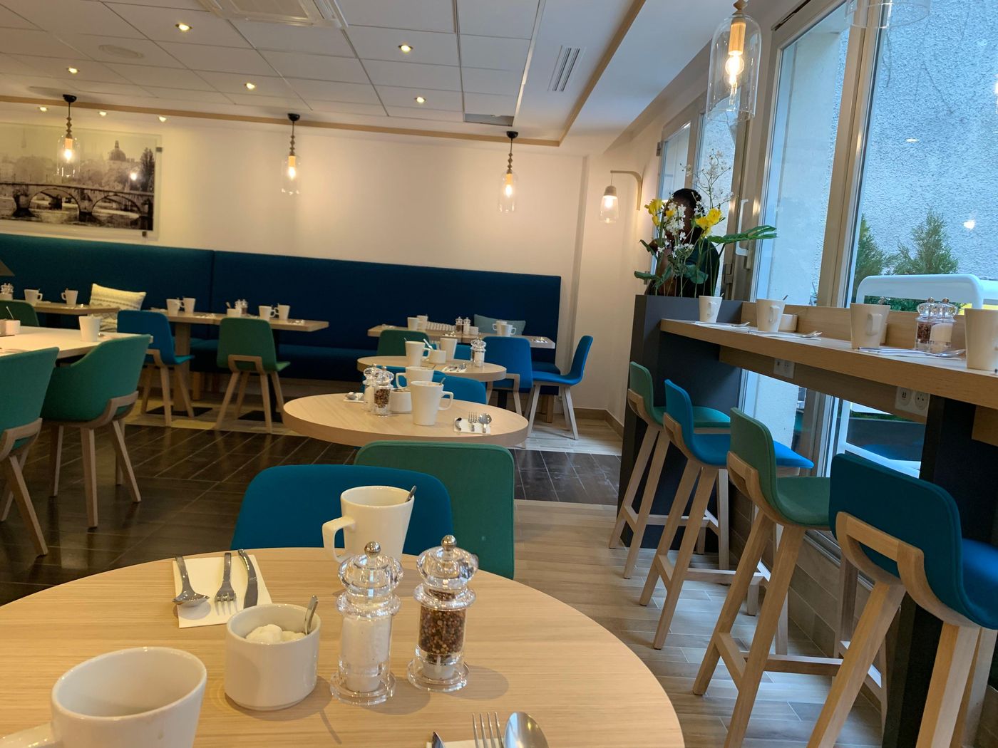 Holiday-Inn-Paris---Montmartre-Restaurant-16