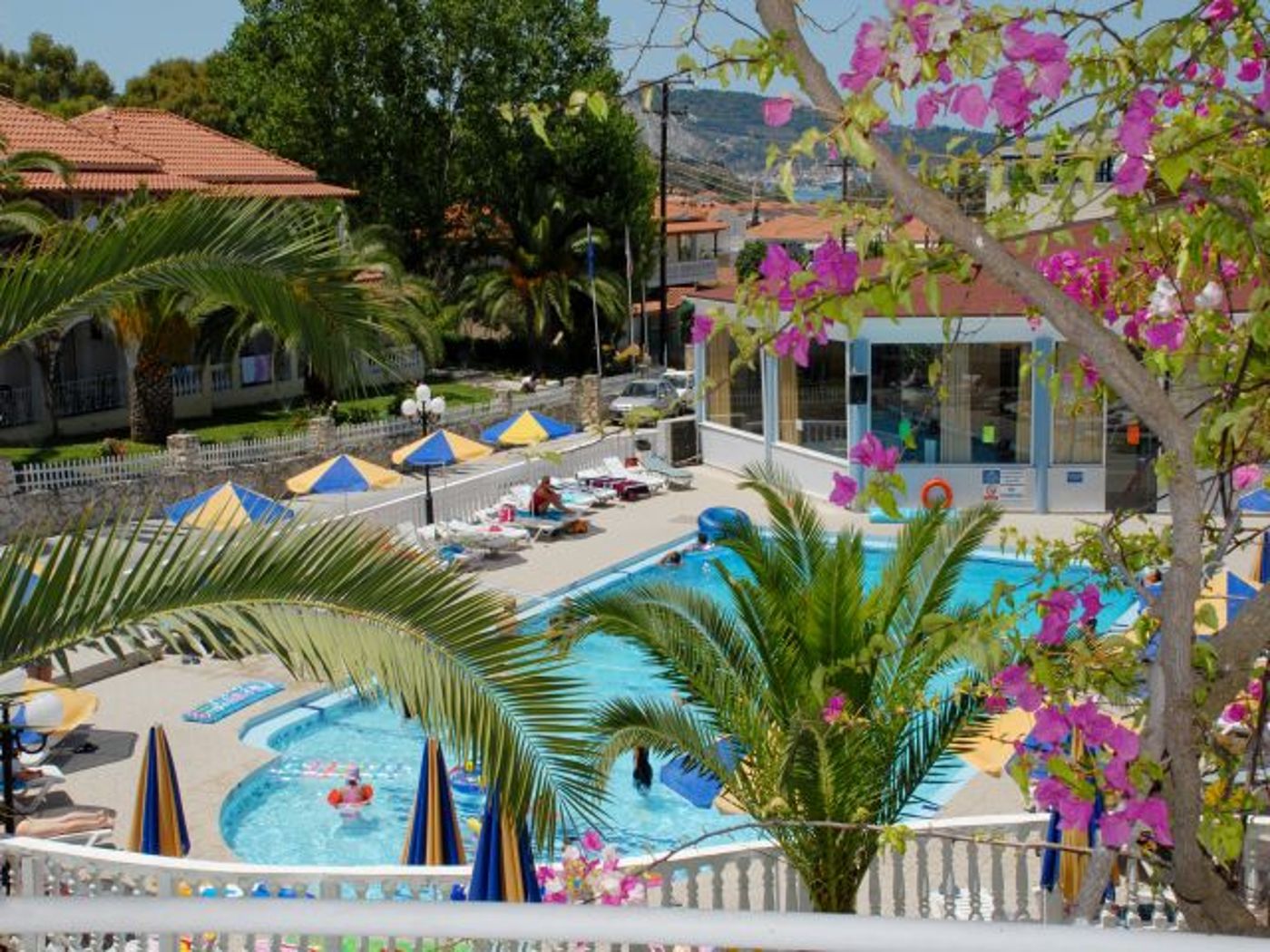 Captains - Commodore - Admiral Complex