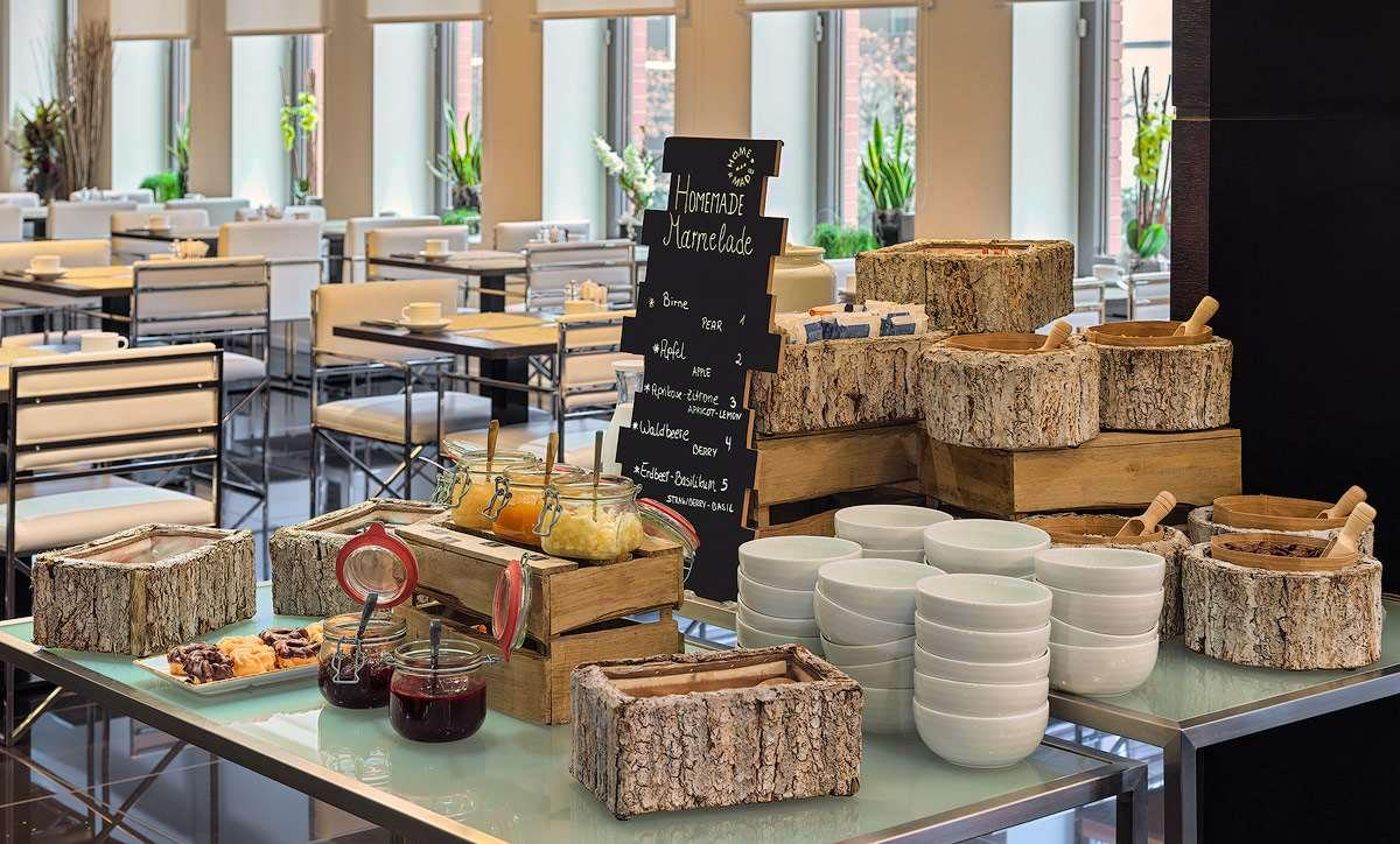 H10-Berlin-Ku-damm-Restaurant-32