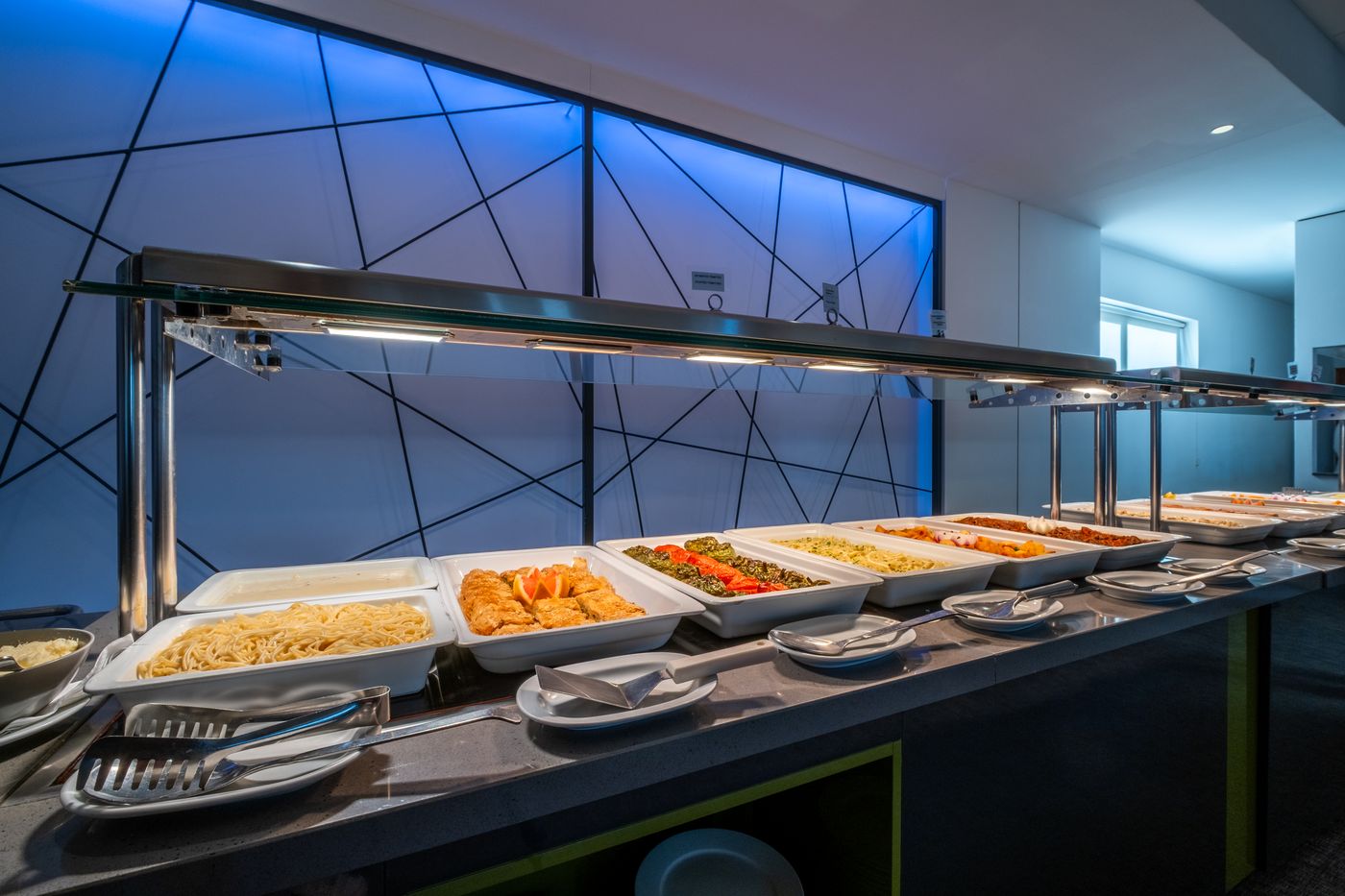 Hotel-Mediterranean-Beach-Restaurant-56