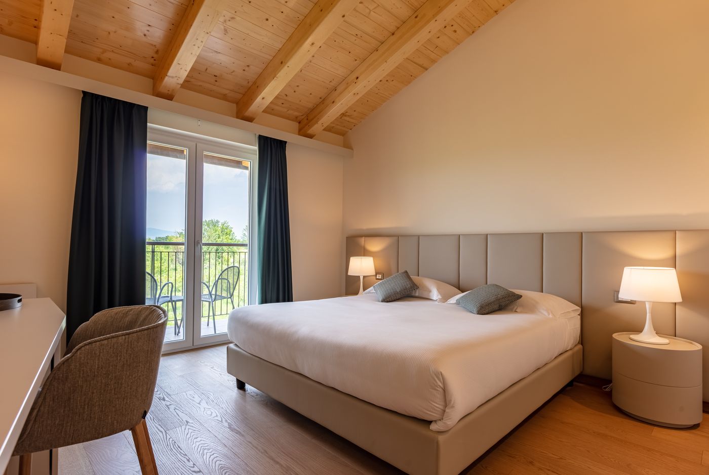Leonardo Hotel Lago di Garda – Wellness and Spa-Italy-LAZISE-Room-6