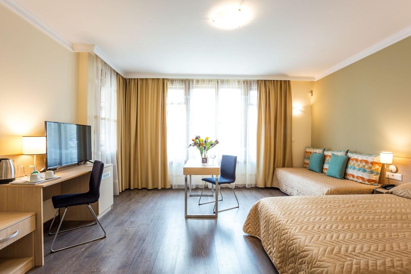 Hotel Geneva-Bulgaria-Sofia-Room-8