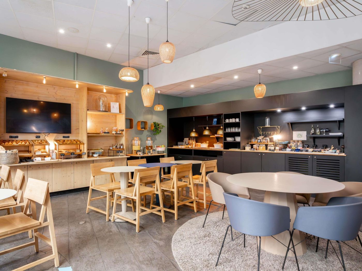 Novotel-Suites-Cannes-Centre-Restaurant-44