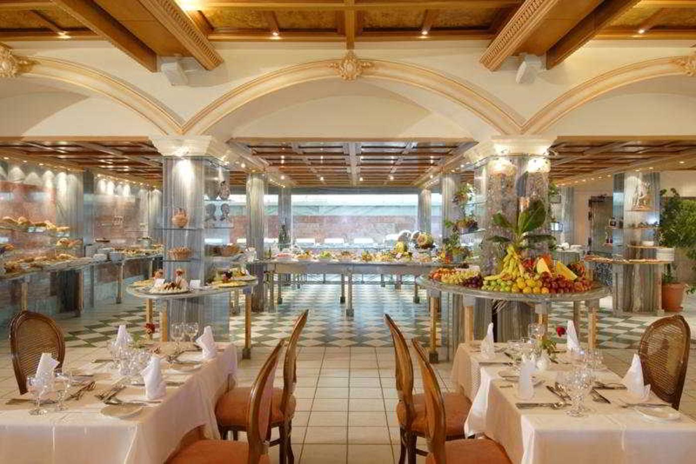 Aquila-Rithymna-Beach-Restaurant-46