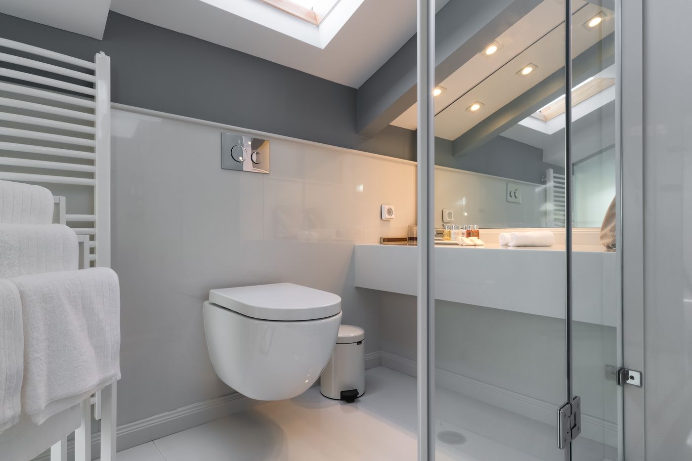 Noble-Suites-Room-41