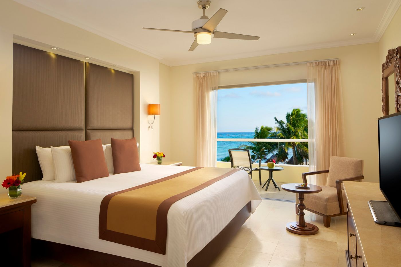 Dreams-Tulum-Resort-and-Spa-Room-25
