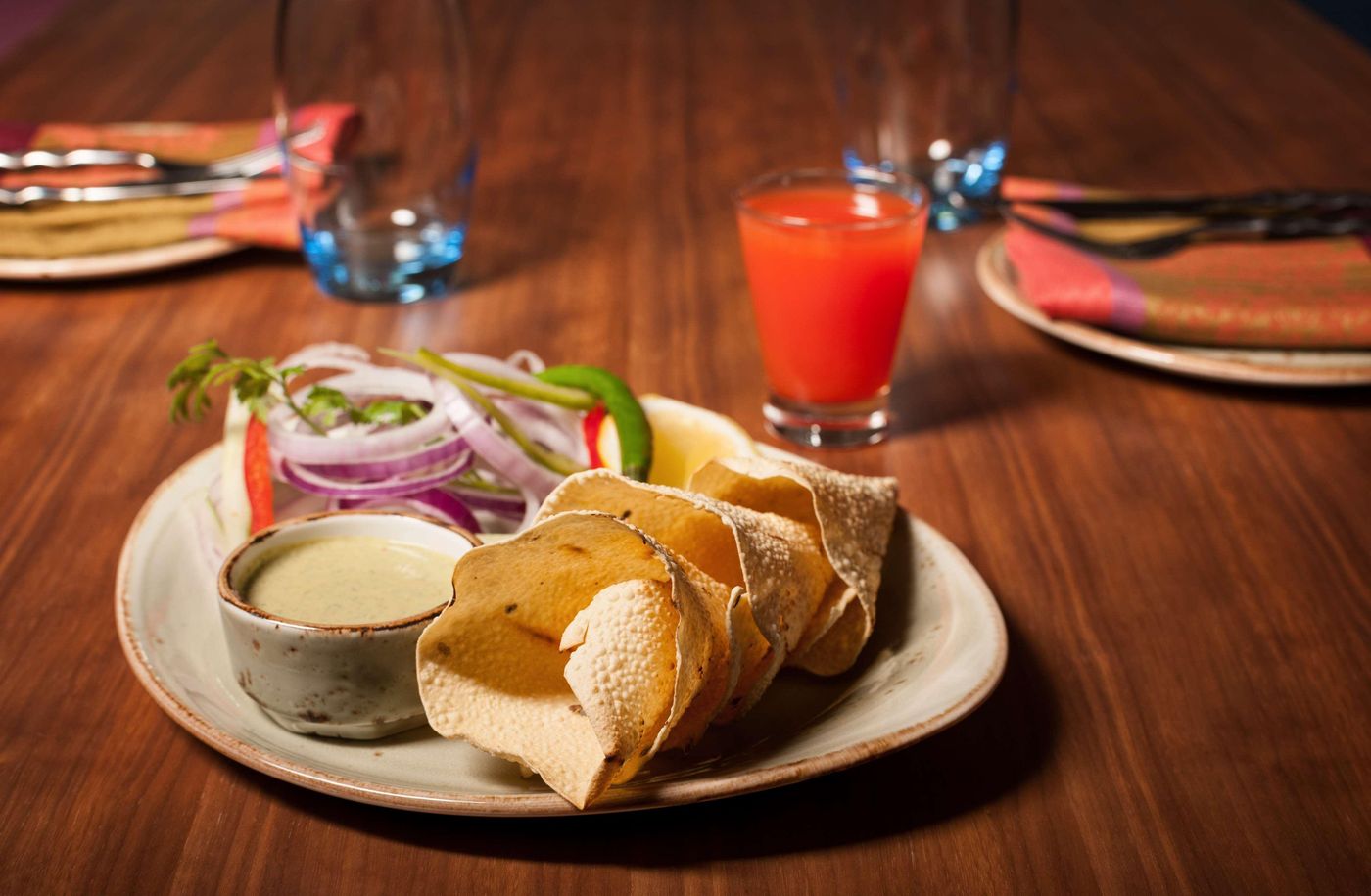 DoubleTree-by-Hilton-Hotel---Residences-Dubai-Restaurant-30