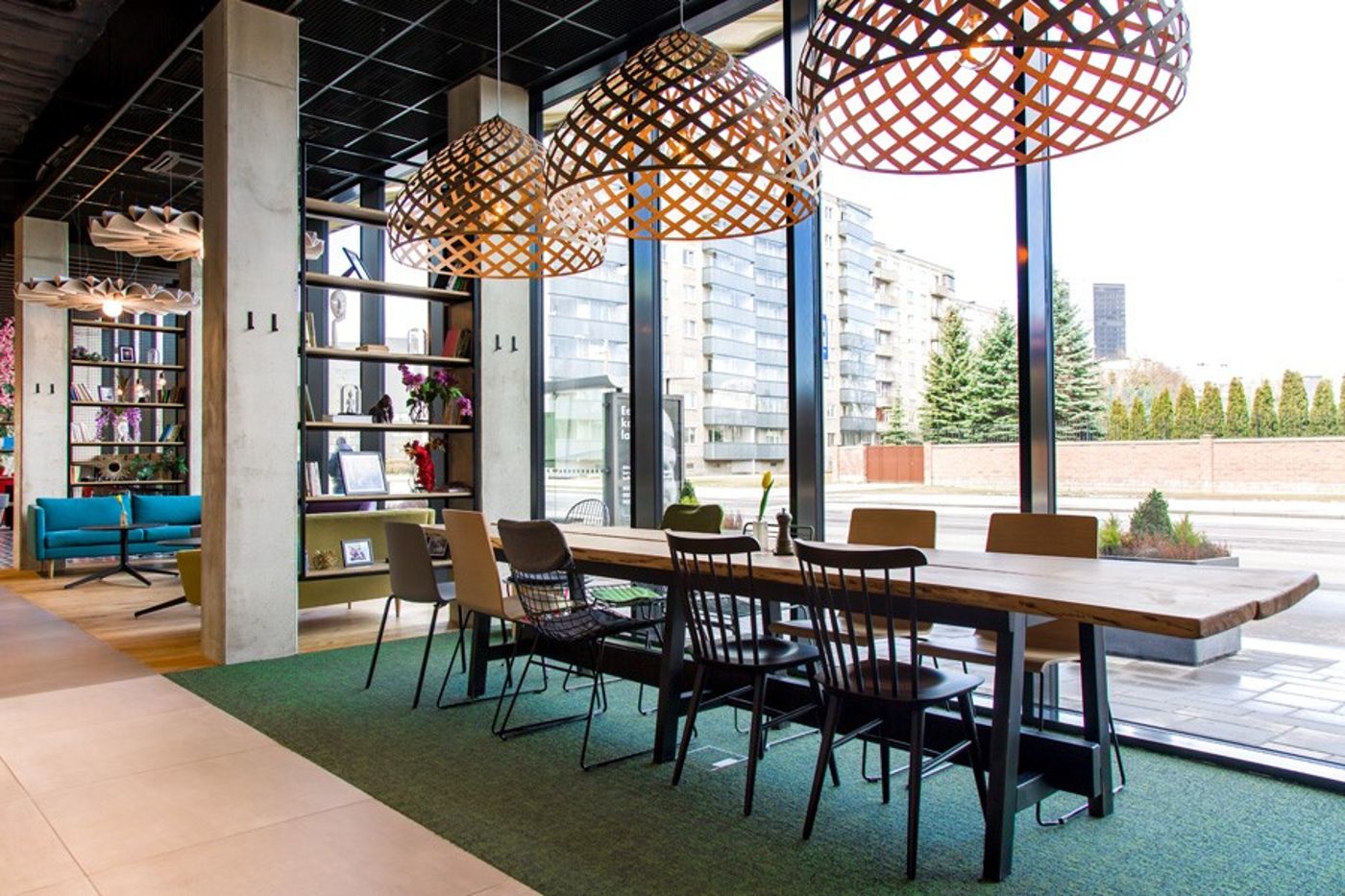 ibis-Tallinn-Center-Bar-17