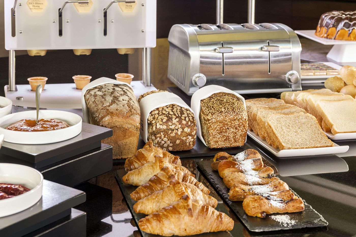 NH-Collection-Venezia-Murano-Villa-Restaurant-54