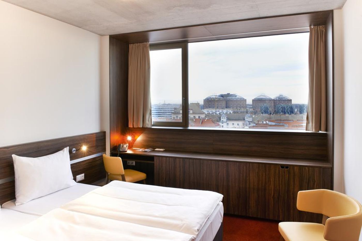 Simm's Hotel - Austria - VIENNA - Room - 0