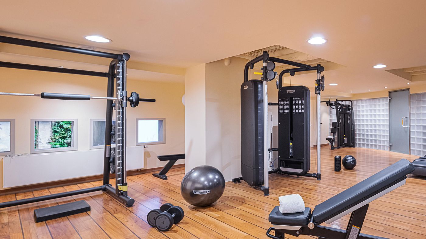Hotel-Indigo-Brussels-City-Sports-and-Entertainment-78