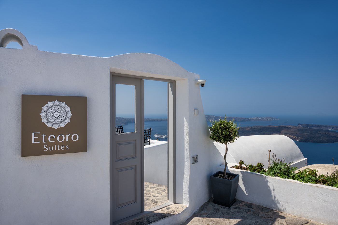 Eteoro Suites-Greece-Santorini-General view-9