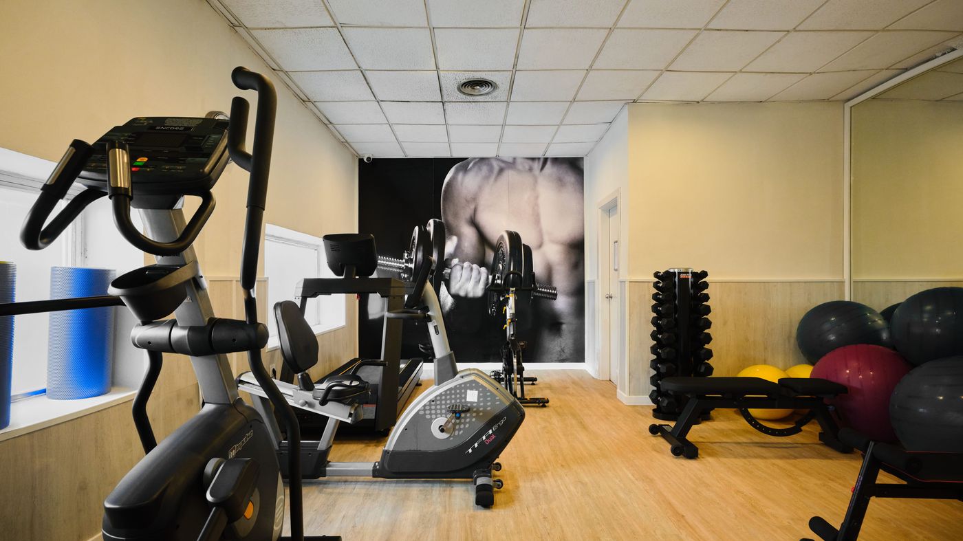 Hotel-Fenix-Torremolinos---Adults-Only-Recommended-Sports-and-Entertainment-64