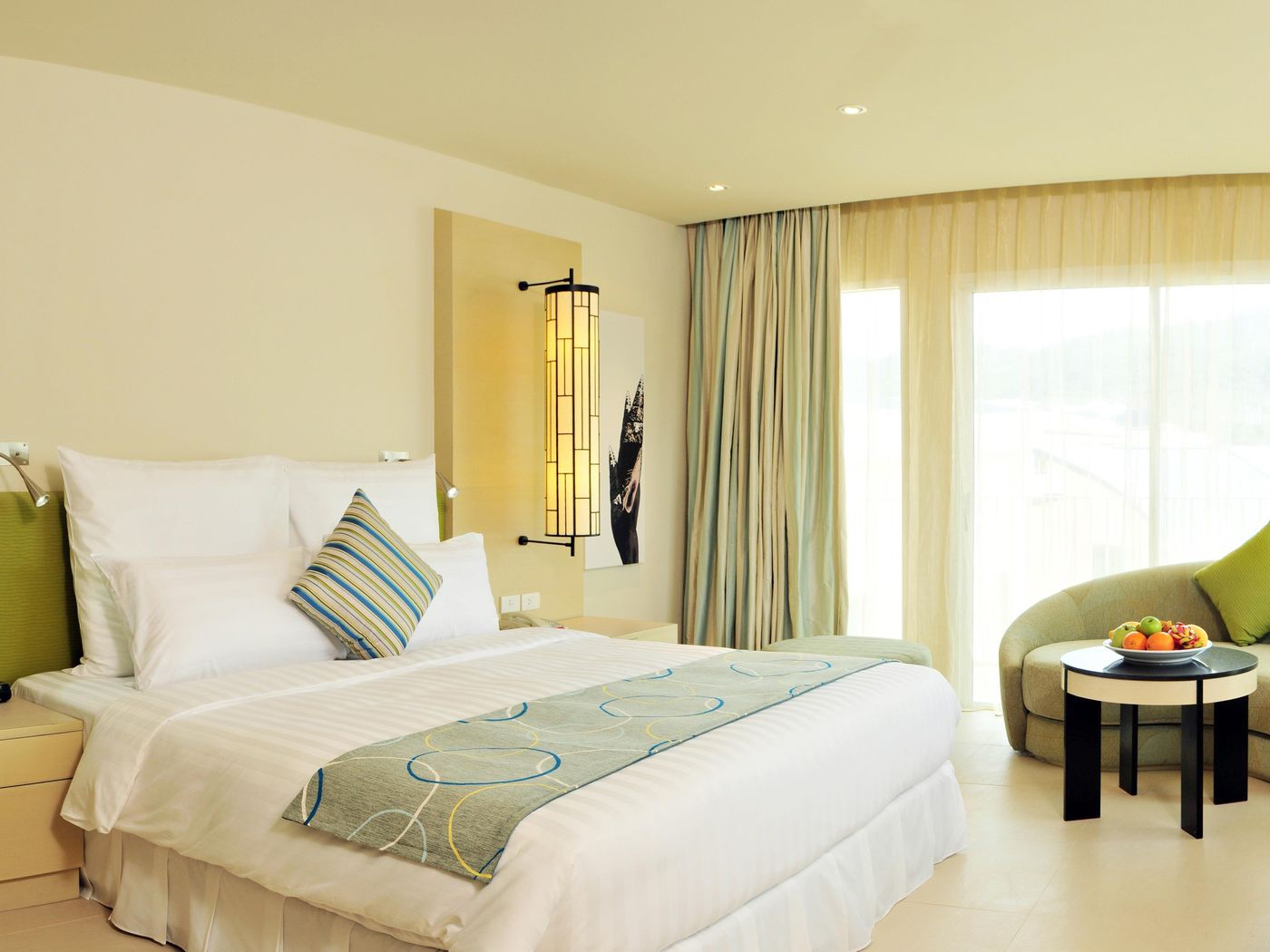 M-Social-Hotel-Phuket-Room-21