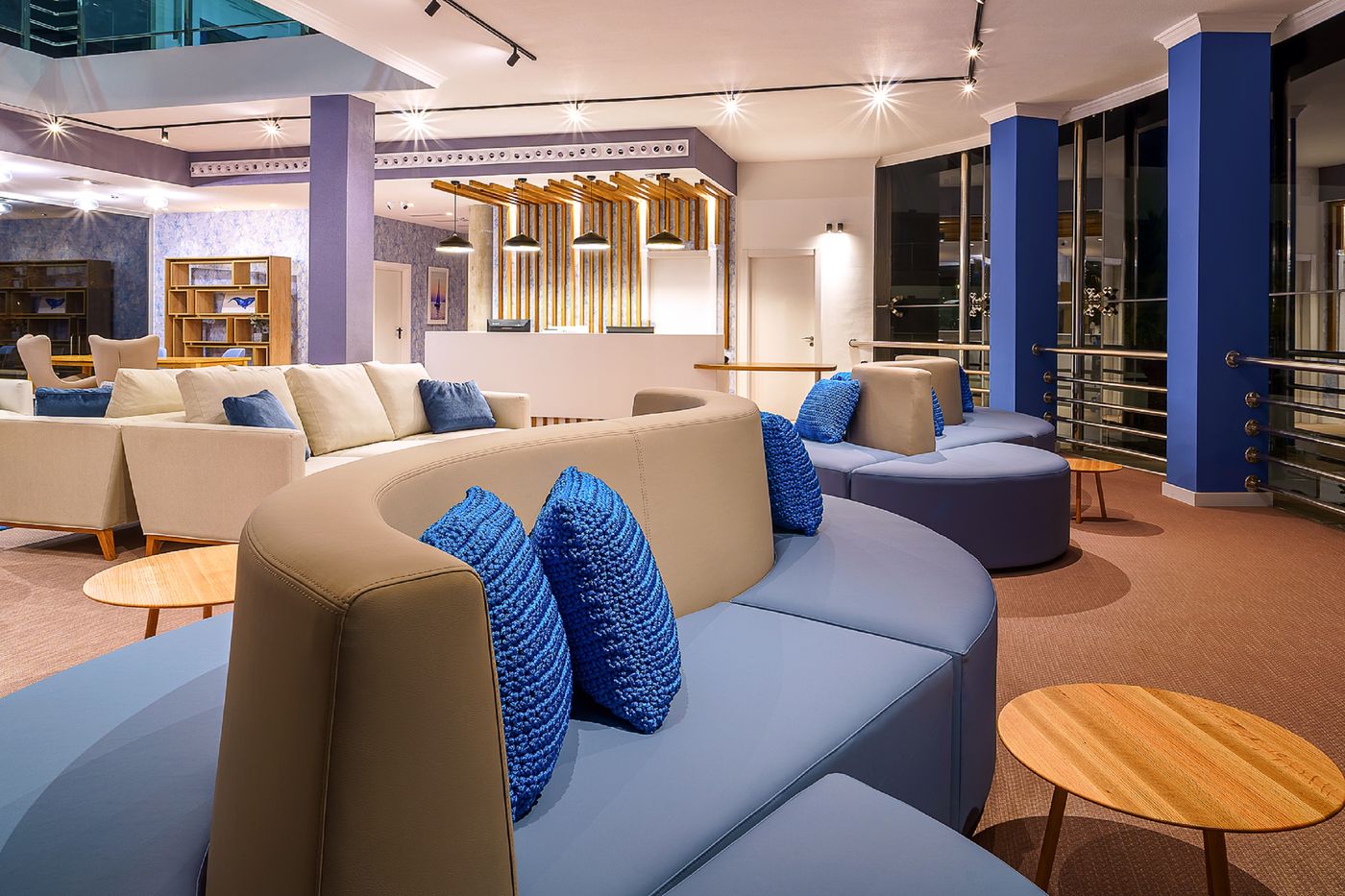 Hotel-Cordial-Marina-Blanca-Lobby-23