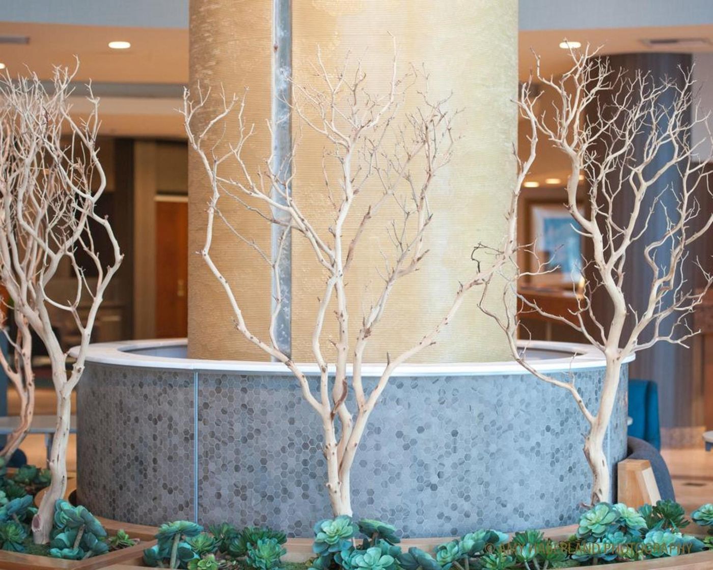 Anaheim-Marriott-Suites-Lobby-18