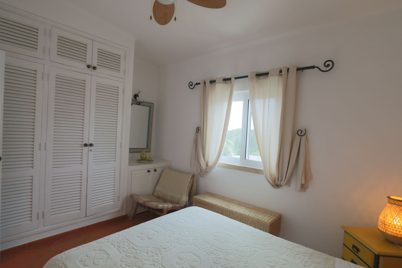 Apartments-Old-Village-Room-51