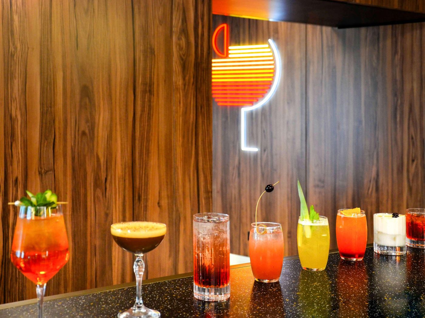 Pullman-Paris-Montparnasse-Bar-77